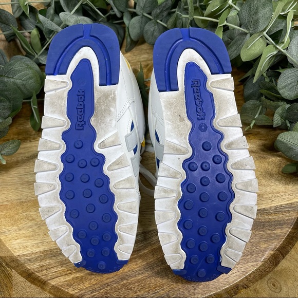 Reebok - Classic Leather Running Sneakers 4Y - Picture 9 of 14